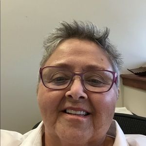 Meet your Posher, Peggy